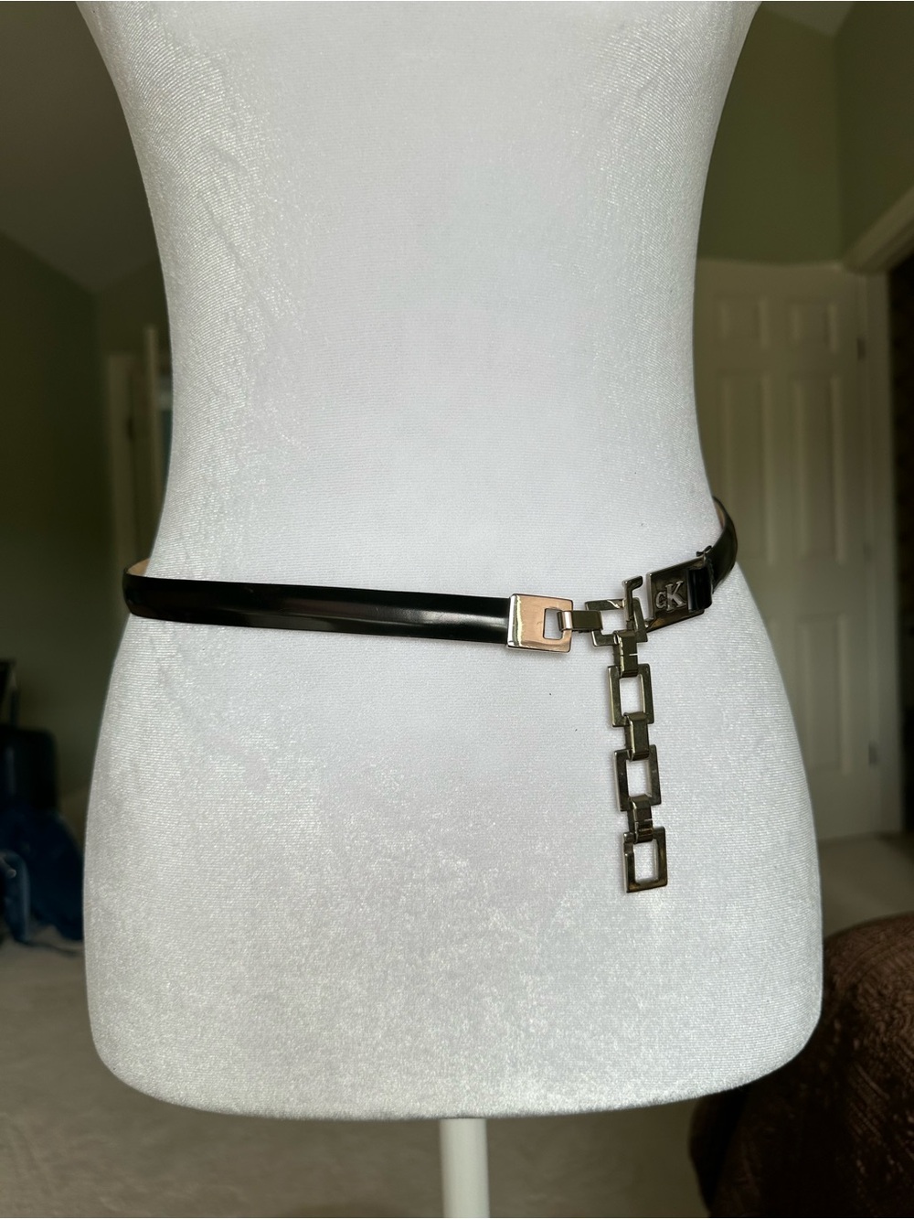 Calvin Klein Black Patent Leather Chain-Link Waist Belt with Silver Hardware